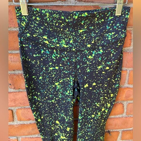 Lululemon Base Pace Crop Leggings 23” Sparks Fly - Picture 5 of 9